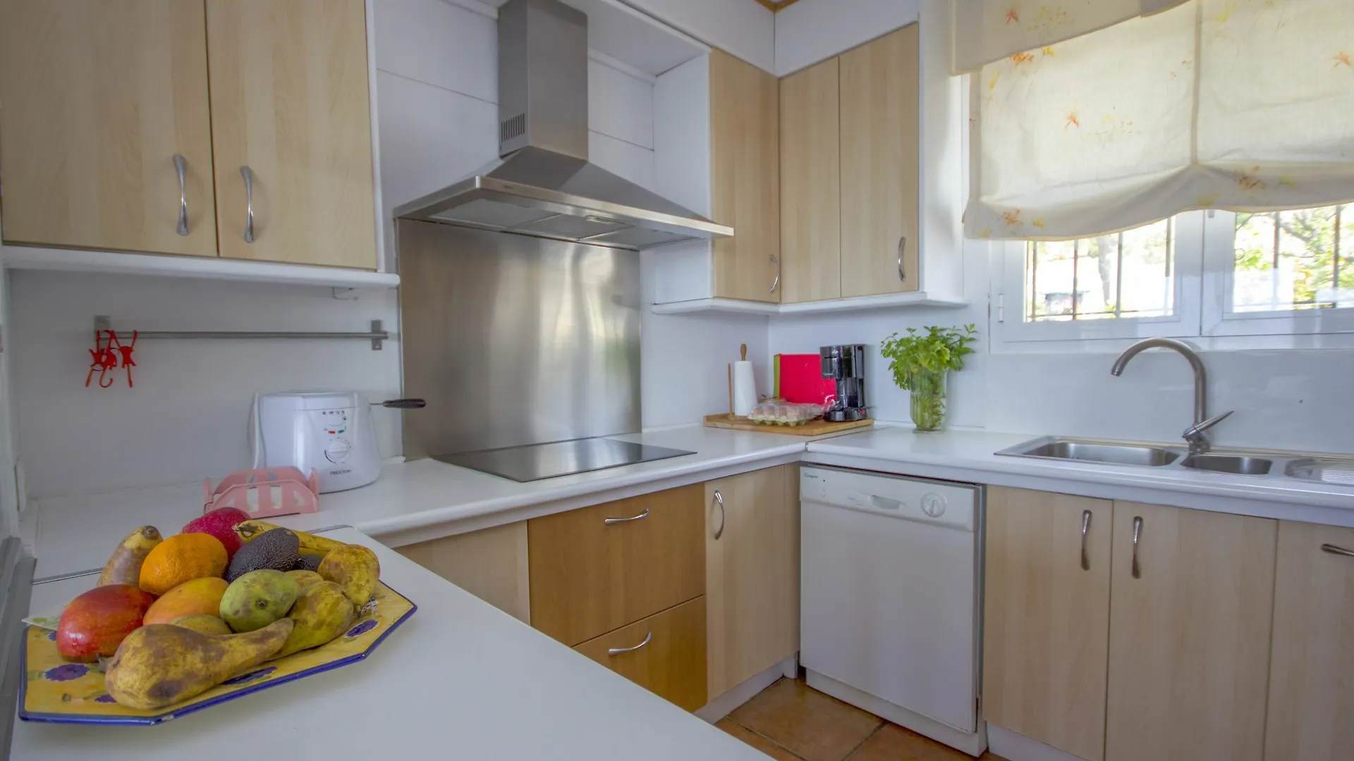 Villa Jazmin Canovas Nerja İspanya